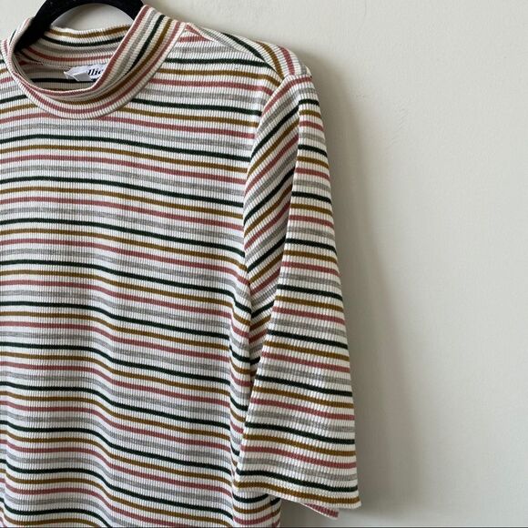 Ellie - Stripe metallic mock neck shirt - Picture 6 of 8